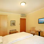 Hotel Garni Golf